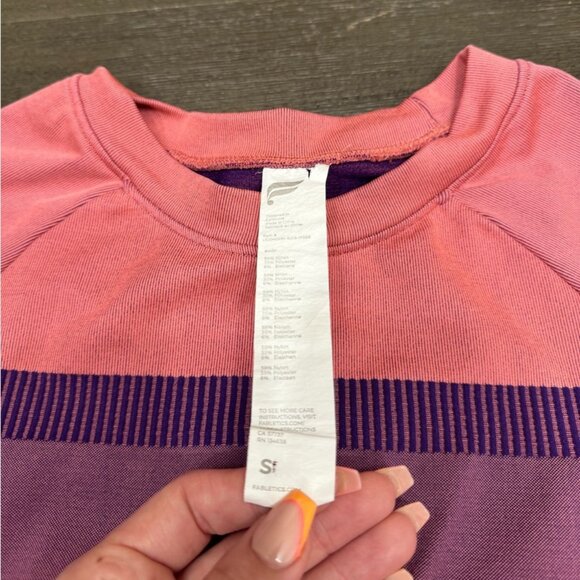 Fabletics Youth Girls Multicolor Athletic Long Sleeve Top Size Small - Picture 2 of 3